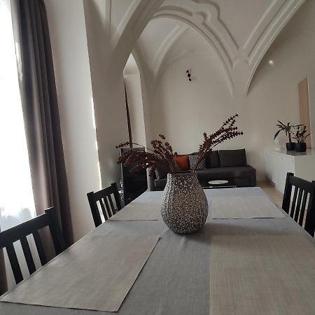 Apartman U Klavdie バンスカー・ビストリツァ エクステリア 写真